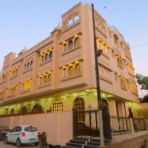 The Taj Vista -walking Distance To Taj Mahal Отель